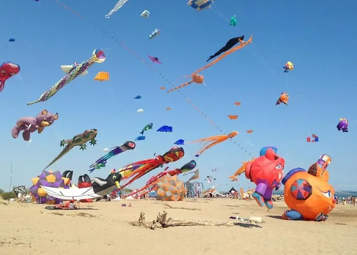 Villa 4 Couchages Terrasse Sud Parking Piscine Commune Dans Securisee A 200m De La Lrma34